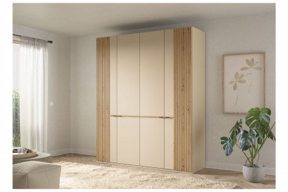 MR Isabelle von Musterring - Kleiderschrank mit viel Innenzubehör