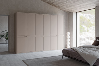 Longline von JUTZLER - 6-türiger Landhaus-Kleiderschrank Chalet nougat matt