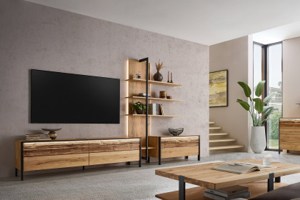 Steel living von Thielemeyer - Wohnwand Wildeiche gebürstet/ Spaltholz