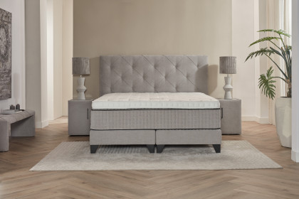 Hotelbett Magnifique von Serta - Aktions-Boxspringbett inklusive Topper