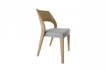 Vmontanara von Voglauer - Stuhl 55 mit Bezug aus grauweißer Wolle