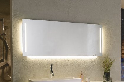 Vmontanara von Voglauer - Flächenspiegel mit LED-Beleuchtung