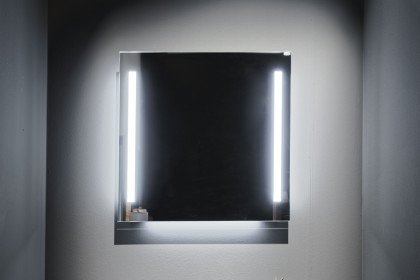 Vmontanara von Voglauer - Flächenspiegel inklusive LED-Beleuchtung