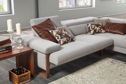 20974 Finn von Willi Schillig - Ecksofa Ausführung rechts light grey