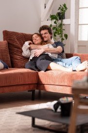 Valentino-LE24 von ADA Mindful Living - Polsterecke rechts copper-brown