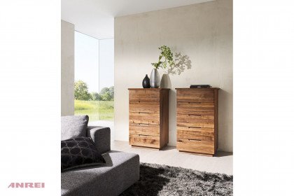 Tesso von ANREI - schmale Schubladenkommode Astnuss natur geölt