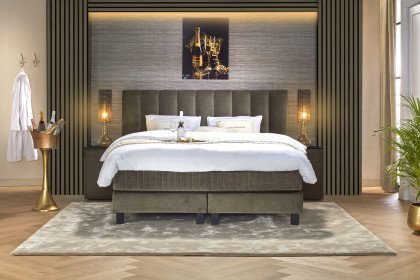 Chandon von Serta - Boxspringbett in Clay