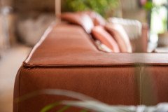 18050 Around the Block von Willi Schillig - Ledersofa cognac