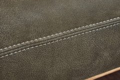 PN-EM18063 von Polinova - Ledergarnitur Variante rechts olive