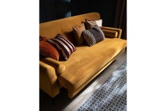 Amadeo von SCHÖNER WOHNEN - Sofa gold